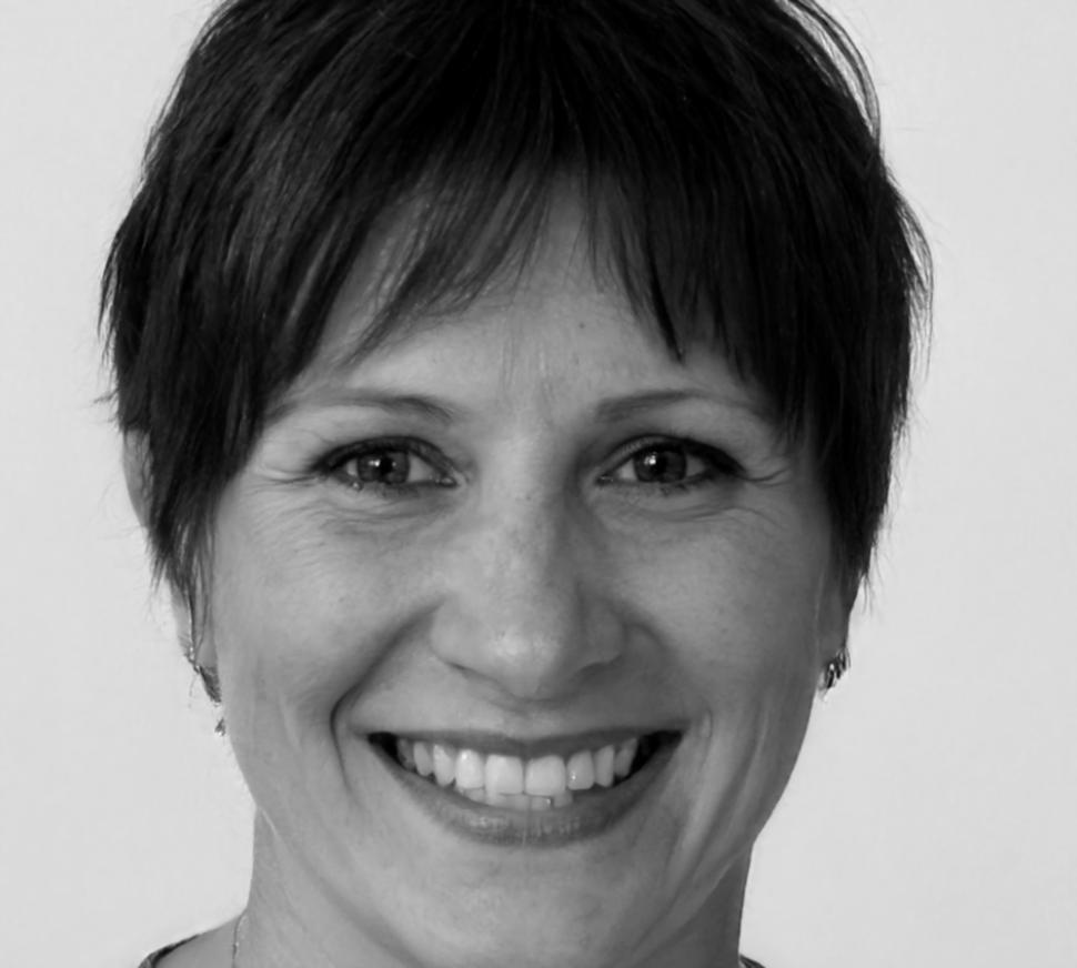 Portrait de Marguerite Leclerc, dirigeante d'ateliers de menuiserie