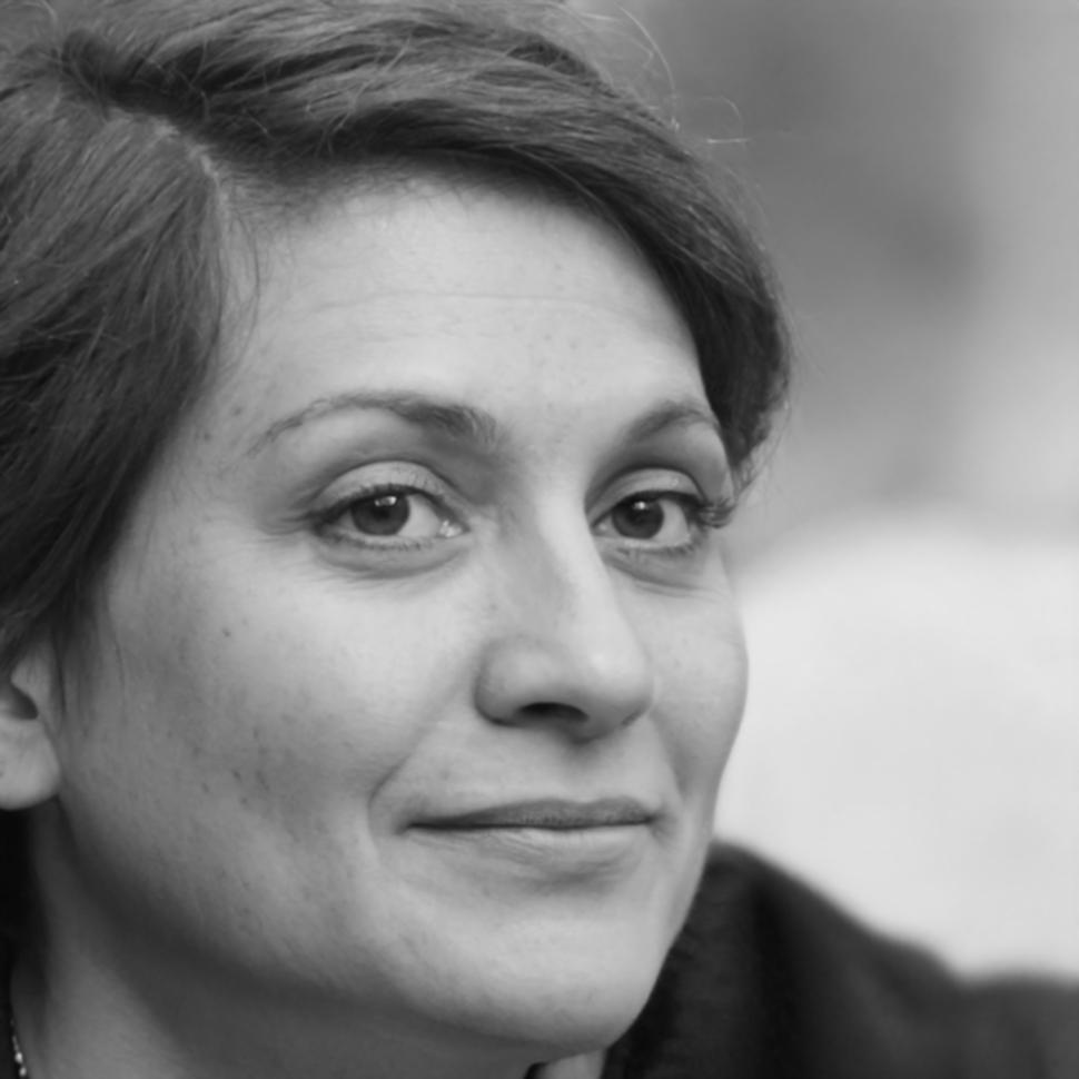 Portrait de Léonie Beaumont, formatrice en communication financière